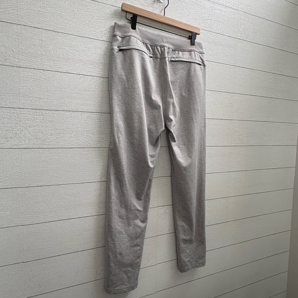 Vuori Coronado Track/Jogger Pull On Pants in Light Heather Gray, Size M - Picture 13 of 16